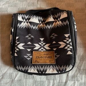 Dakine Geometric Black and White Toiletry Bag